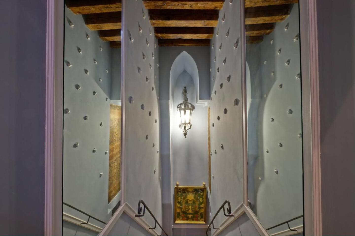 Campanile Alla Canonica Design House Velence Kültér fotó
