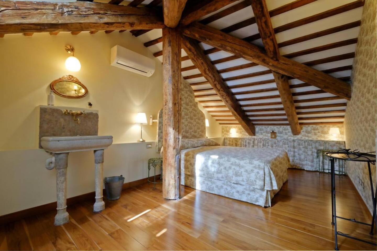 Campanile Alla Canonica Design House Velence Kültér fotó